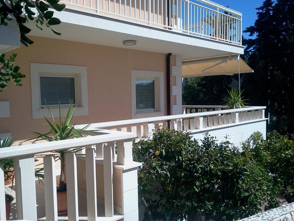 Apartments Jani Hvar Town Exterior photo